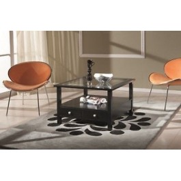 LOW Table carrée laquée noir