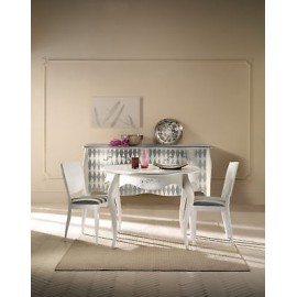 SALLE A TABLE SALON DECOREE SOLIDE