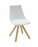 SILLA BLANCA EN POLIPROPILENO ASIENTO ECOP ESTRUCTURA DE MADERA