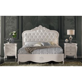 LETTO IN LEGNO MASSELLO E 2 COMODINI