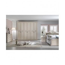 ARMADIO AVORIO PATINATO CON SEREGRAFIA