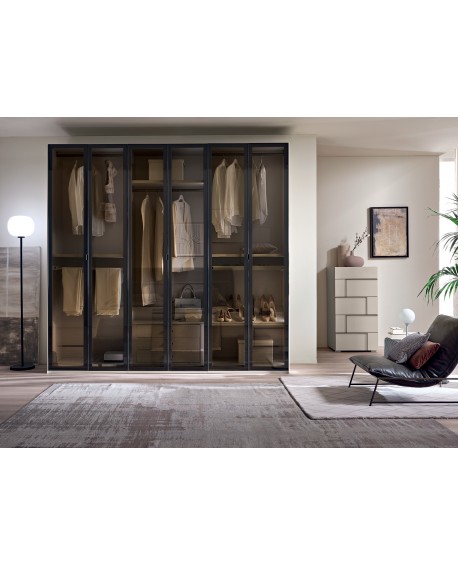 Dimensioni L 269,70 X P 60 X H 256 cm